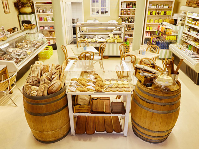 concept store & bar